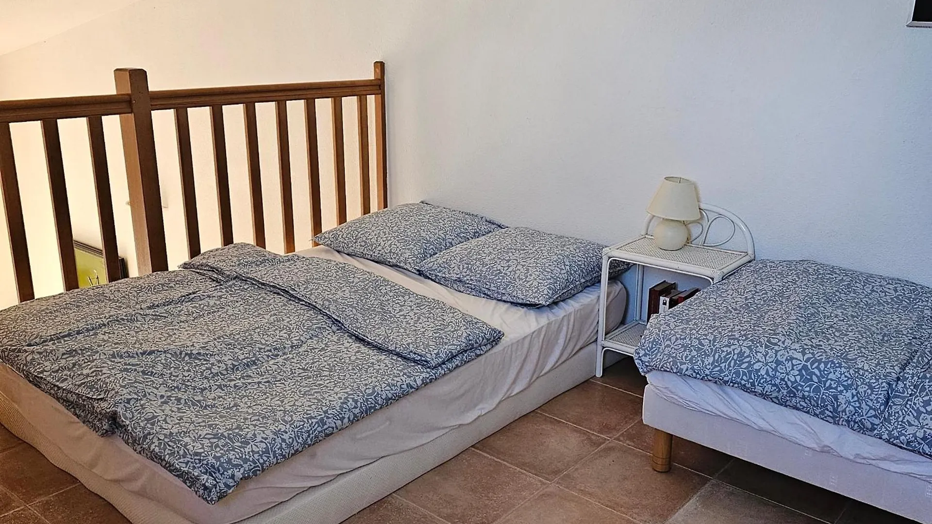 Apartment Appartement Cosy Avec Climatisation Et Parking Aux Saintes-Maries-De-La-Mer - Fr-1-475-175
