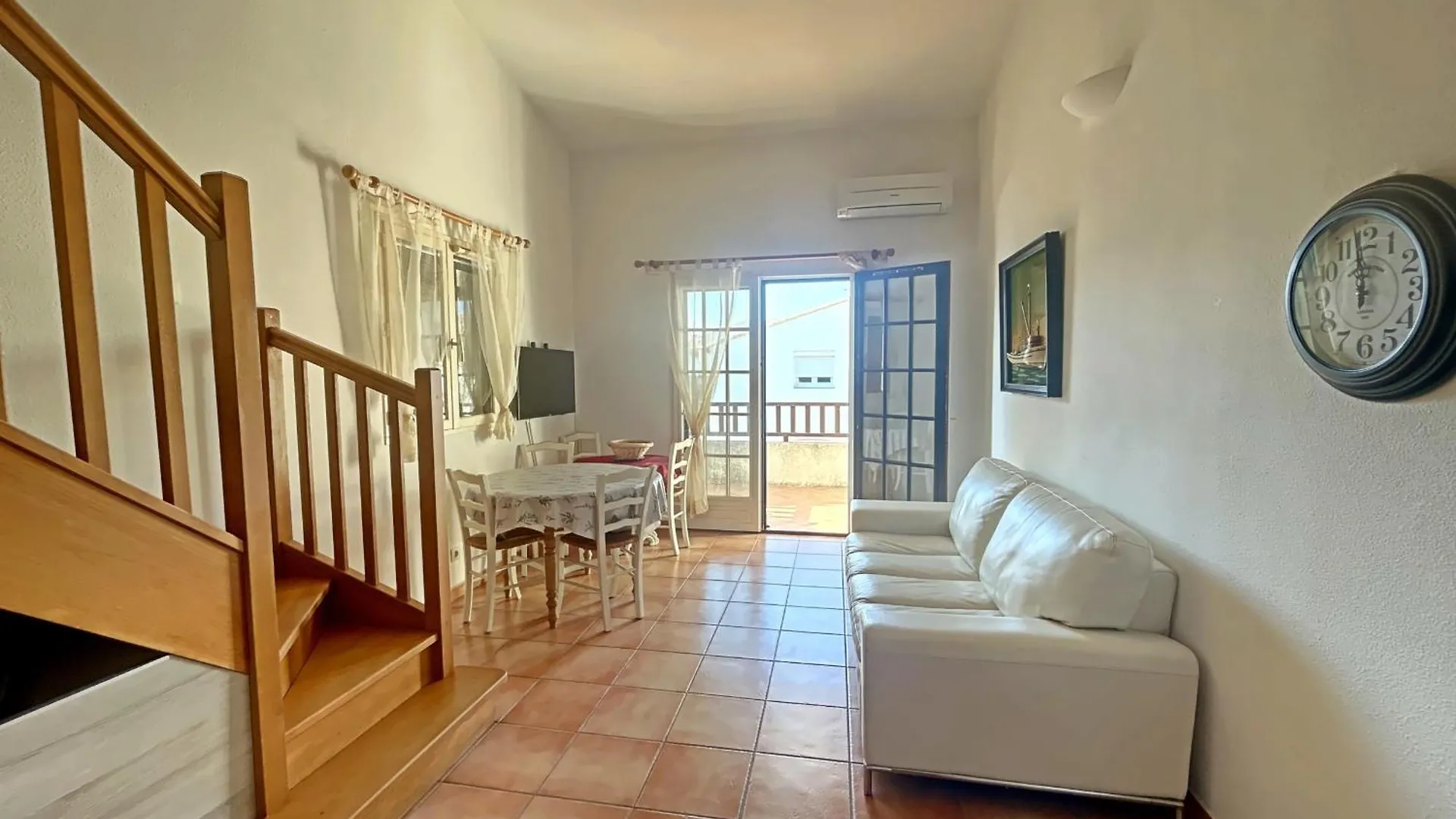 Apartment Appartement Cosy Avec Climatisation Et Parking Aux Saintes-Maries-De-La-Mer - Fr-1-475-175